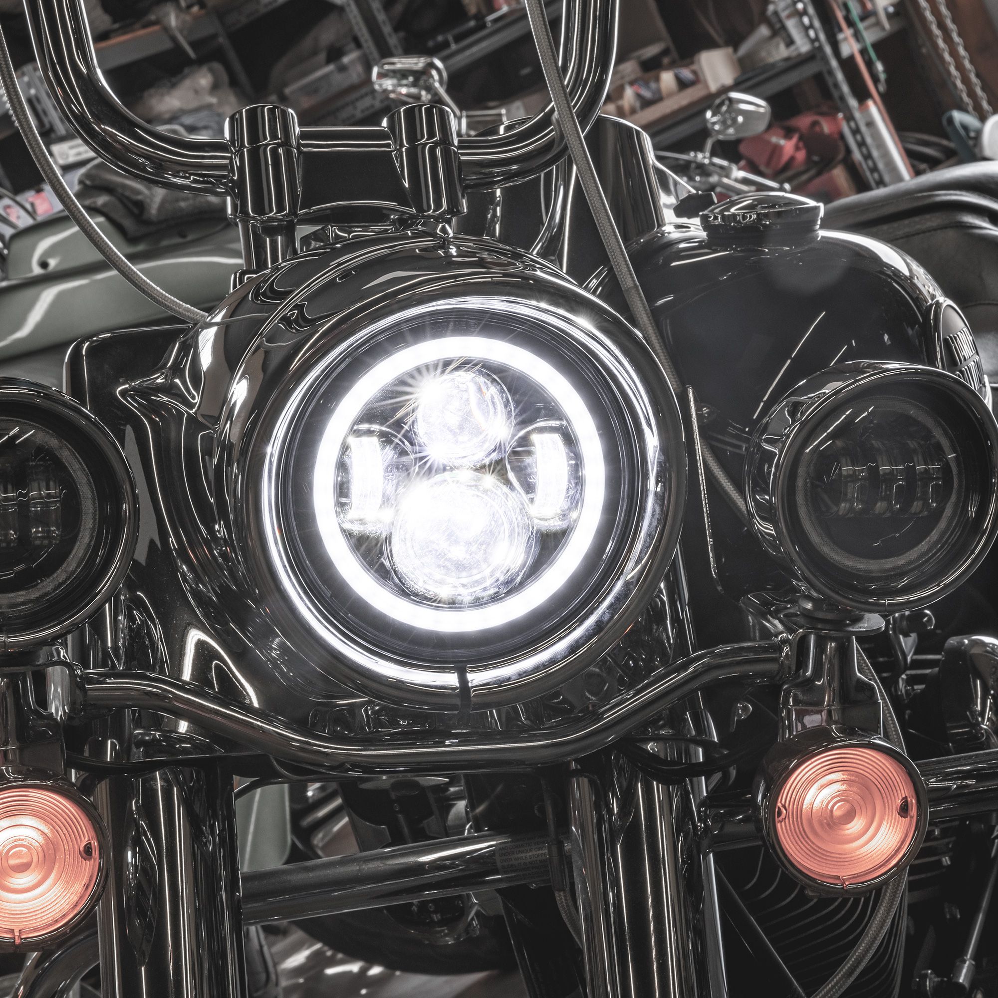 7-Inch HALO LED Headlight for Harley Davidson - Black